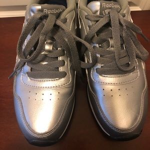 Reebok Silver Tennis Shoes. Size 7. Like New.